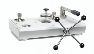 Fluke P5515 hydraulische Vergleichstestpumpe bis 1.400 bar für Druckkalibrierungen