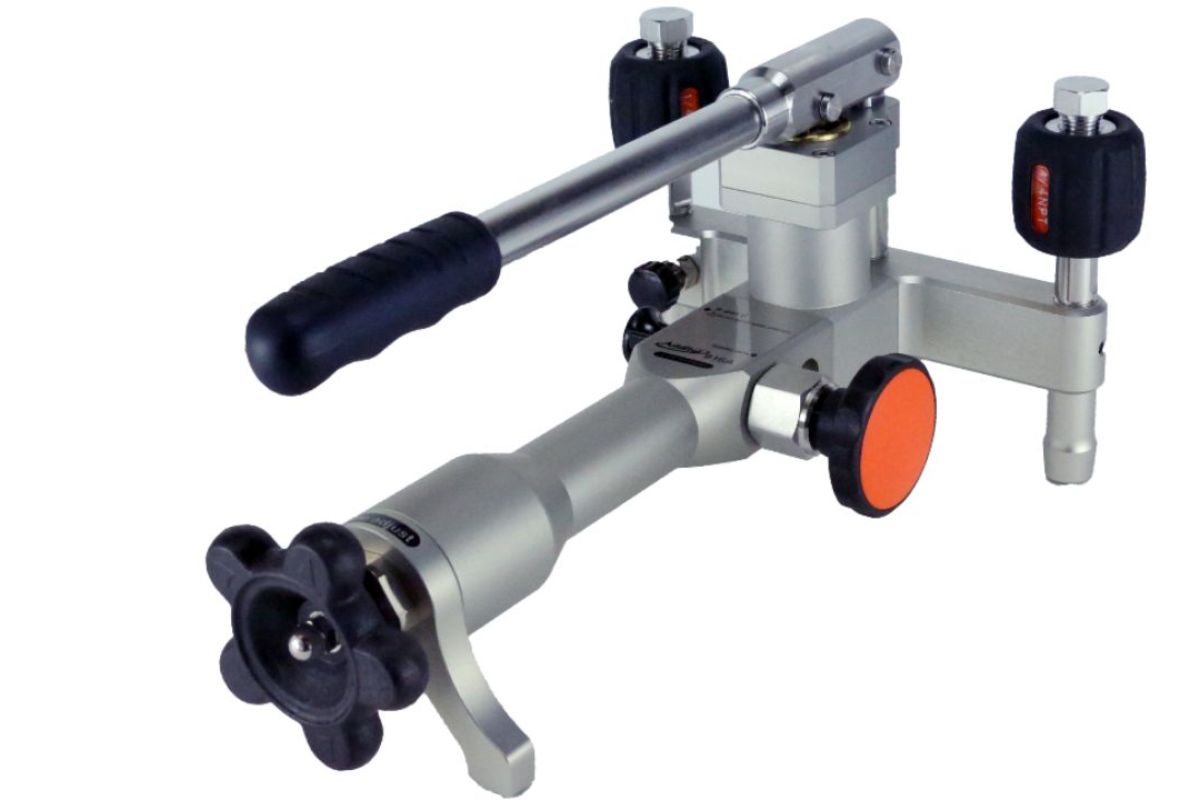 Additel ADT 916A Pneumatic Test Pump