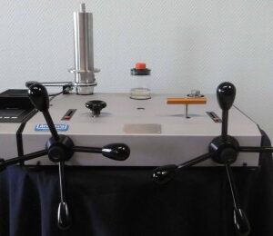 europascal BH5-10.000B Deadweight Tester